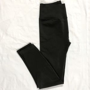 Lululemon athletic leggings size 8 olive green
